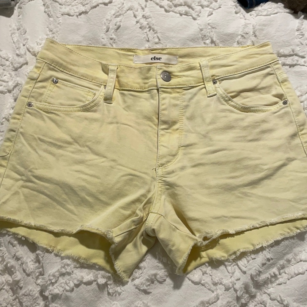 Raw Hem Short
